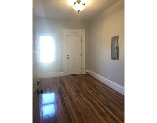 Building Photo - 1 bedroom in Lowell MA 01852