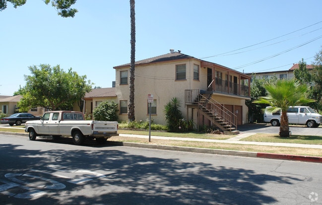 Building Photo - 1915 Landis St