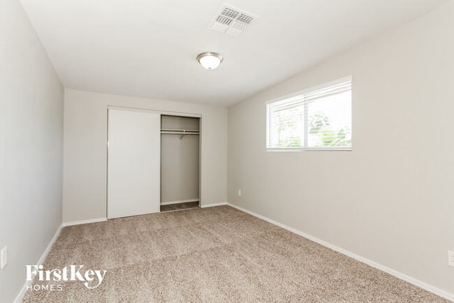 Building Photo - 8837 N 37th Ave
