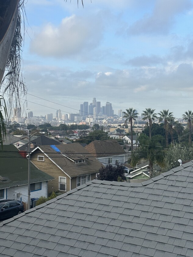 Foto principal - 2545 Eastlake Ave