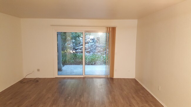 Building Photo - 7120 Carlson Cir