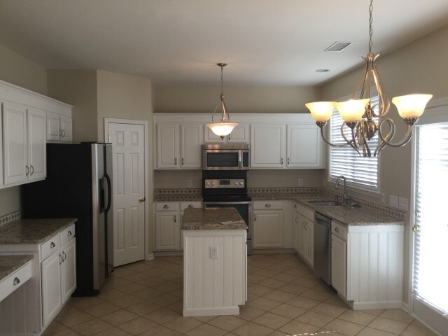 Foto del edificio - 5894 Crimson Oak Ct