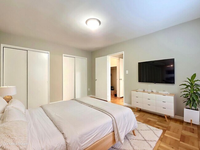 Foto del edificio - 4114 Davis Pl NW