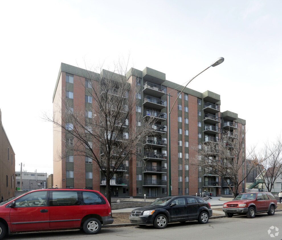 Panorama Court Apartments 617 15 Ave SW Calgary, AB