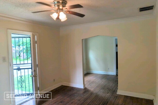 Foto del edificio - 2551 Arlington Ave
