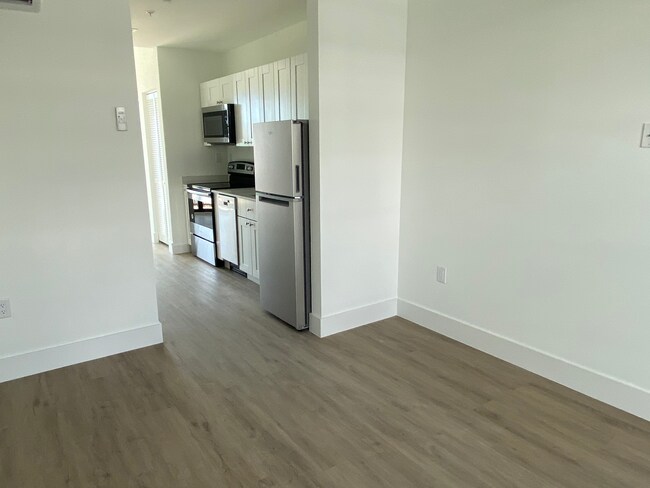 Foto del edificio - 4100 SW 64th Ave