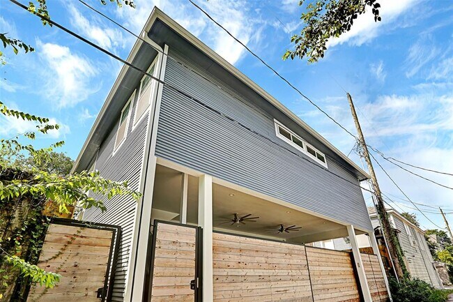 Foto del edificio - 1716 Haver St