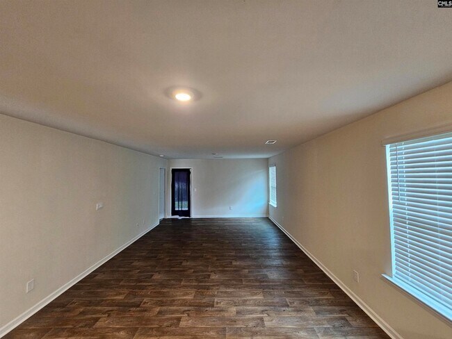 Building Photo - 3705 Stallion Dr