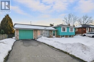 Building Photo - 618 Artreva Crescent