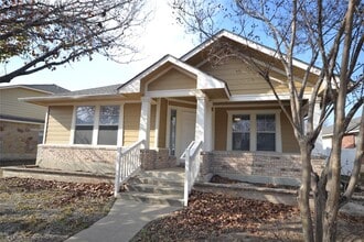 Building Photo - 1413 Colorado Bend Dr