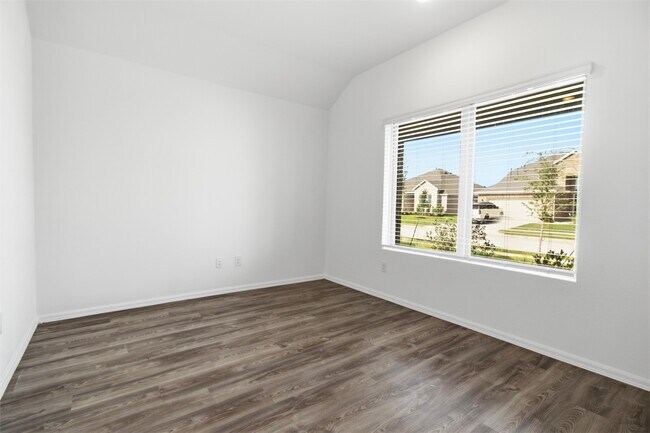 Building Photo - 5111 Winslow Grv Dr