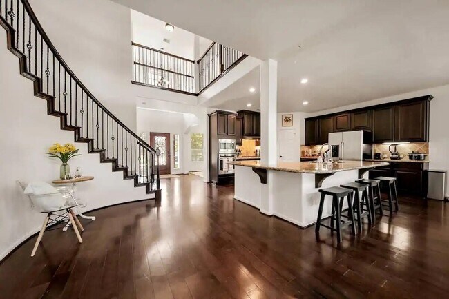 Foto del edificio - 8133 Tranquil Lake Way