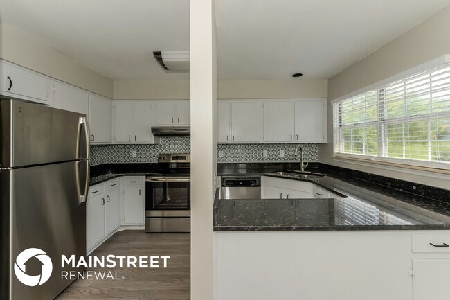 Foto del edificio - 106 Creekside Ct