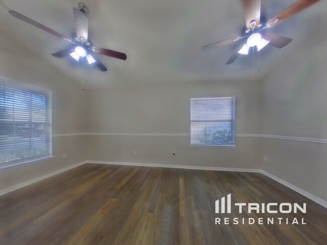 Building Photo - 11712 Colony Lakes Blvd