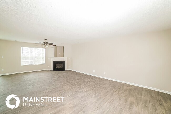 Foto del edificio - 113 Willow Bend Dr