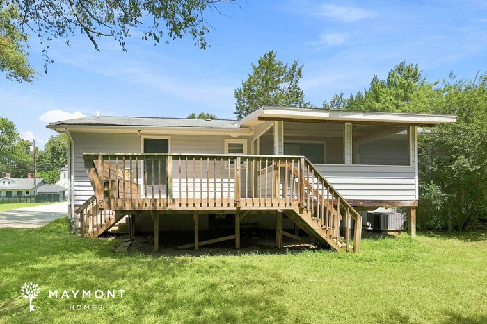 Foto del edificio - 1628 Thompson Dr
