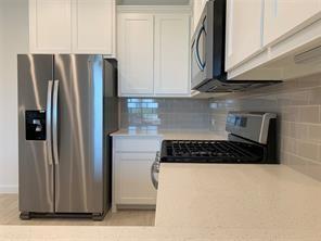 Foto del edificio - 5944 Ridgeline Dr
