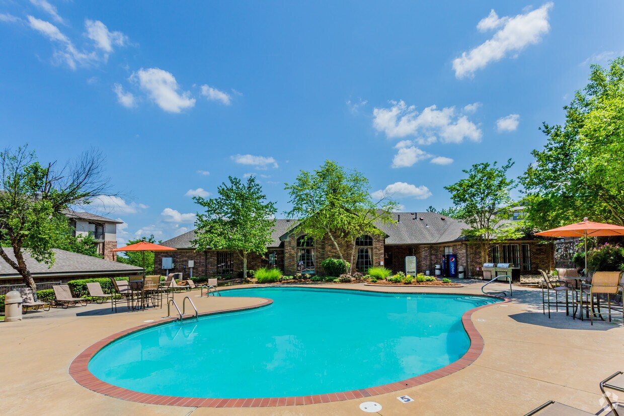 Arbors of Pleasant Valley Apartments Little Rock, AR