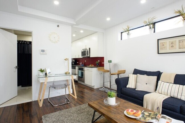 Foto del edificio - 809-5A  Gorgeous New 1BR Heart of Midtown
