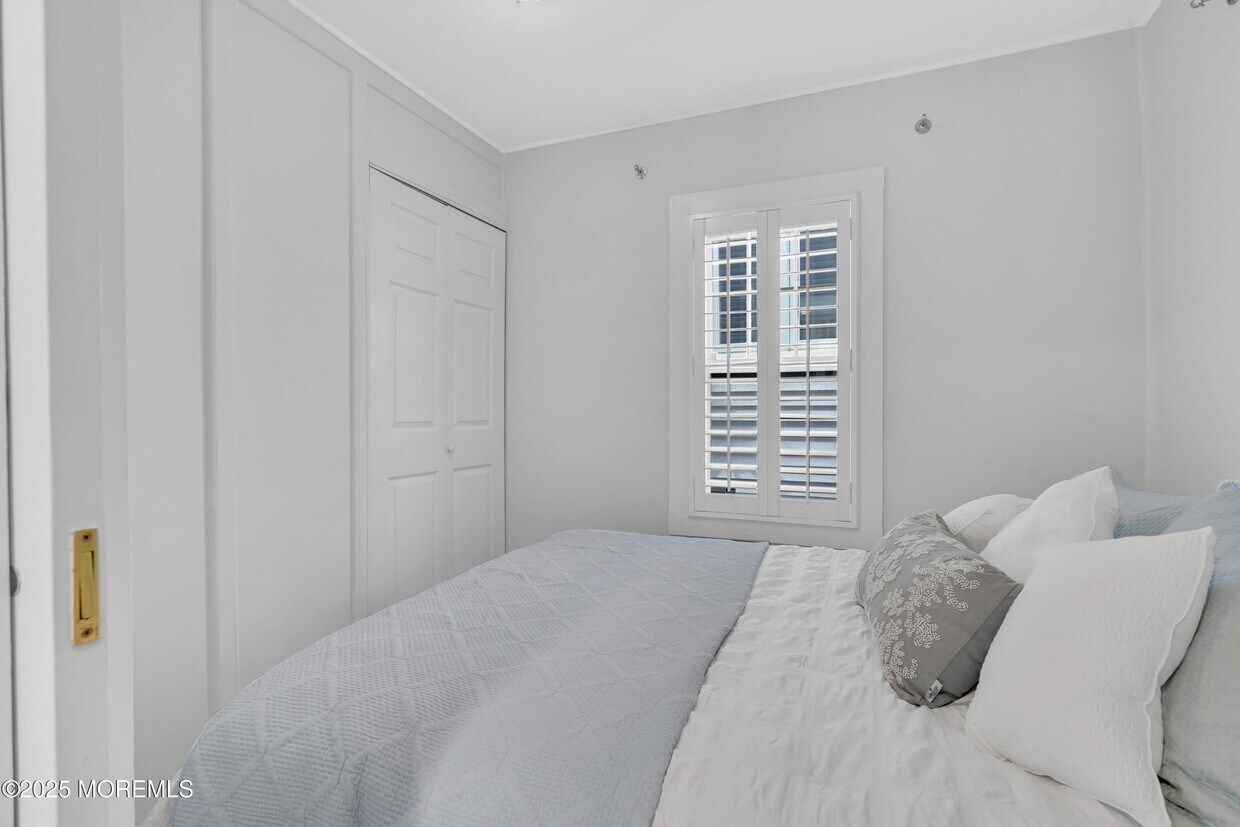 Foto principal - 629 Redmond Ave
