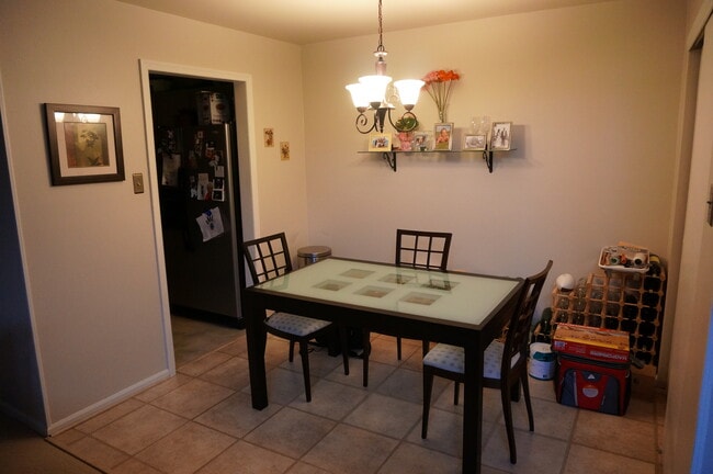 Foto del edificio - 200 Wheatsheaf Ln