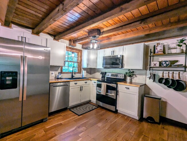 Foto del edificio - 1115 Bear Creek Pike