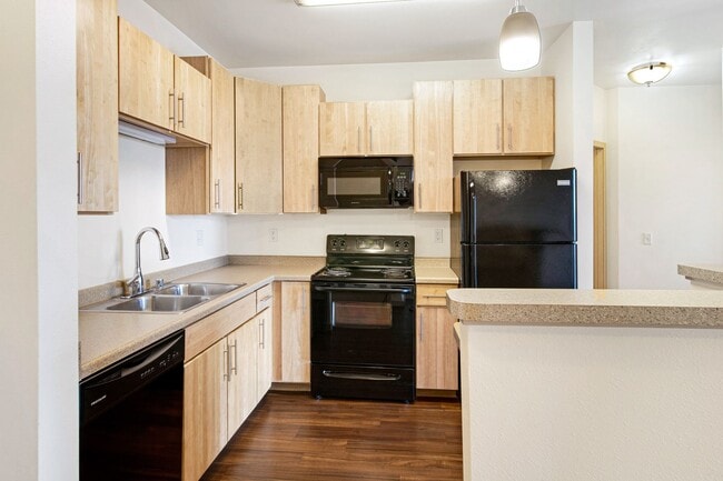 Interior Photo - Overlook at Midtown