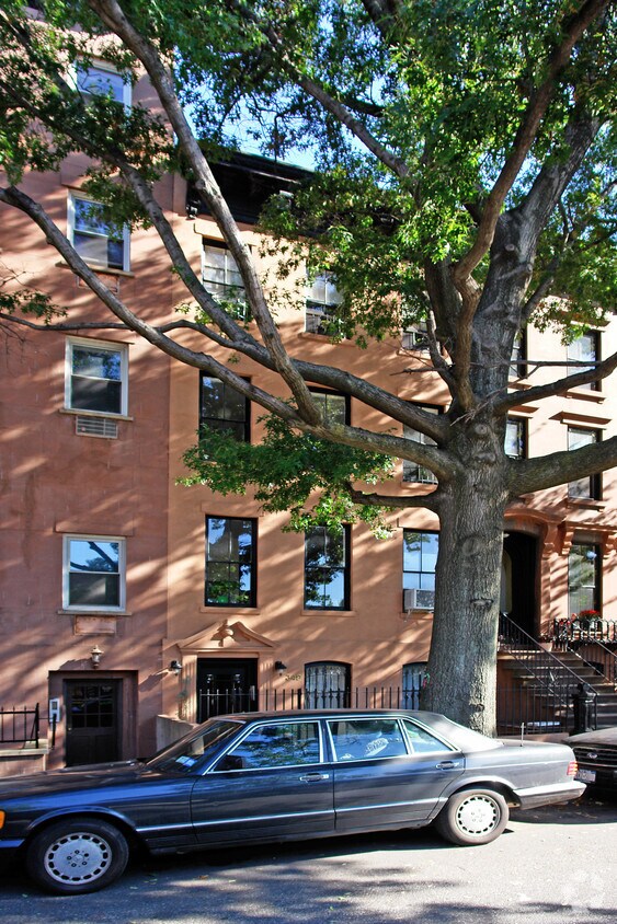 Foto del edificio - 349 Pacific St