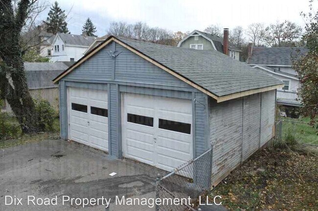 Building Photo - 3 br, 2 bath House - 3935 Trevor Avenue,