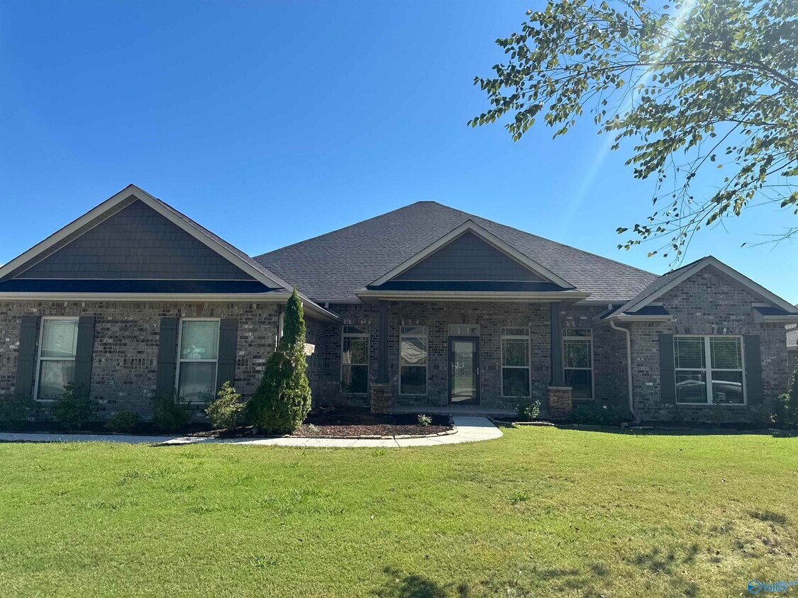 Foto principal - 2517 Caldwell Park Ct SE
