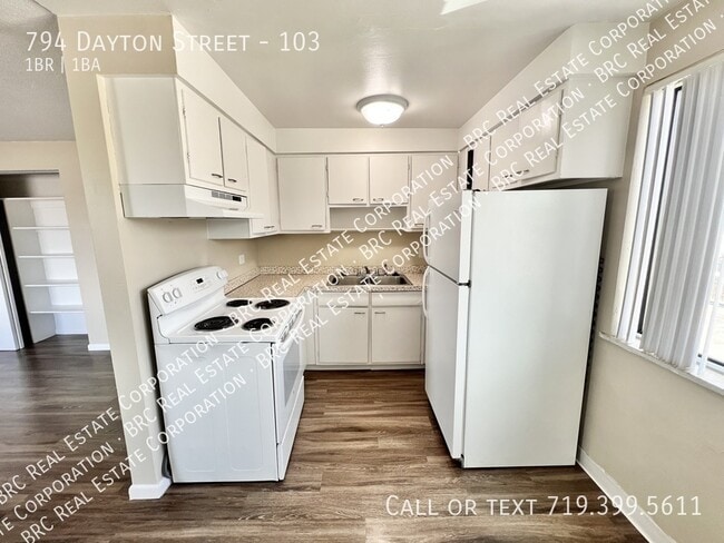 Building Photo - 794 Dayton St