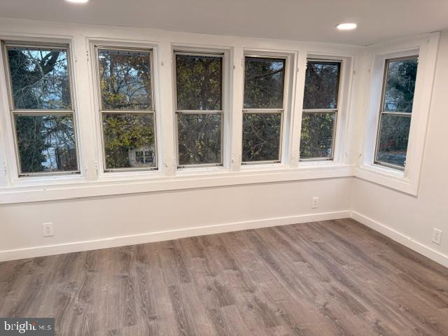 Building Photo - 42 N Cove Rd