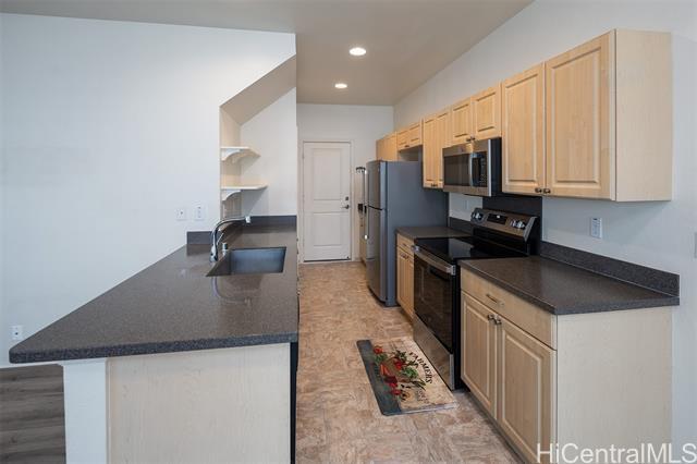 Building Photo - 91-1001-1001 Keaunui Dr