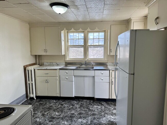 Foto del edificio - "Charming 2-Bed Gem in Virginia, MN – Perfect for Cozy Living!"