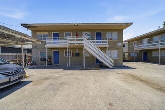 Building Photo - 5534 Eskridge St