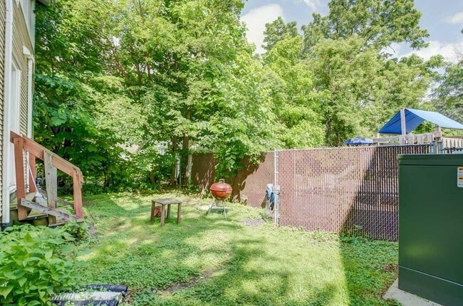 Foto del edificio - 2652 Milwaukee St