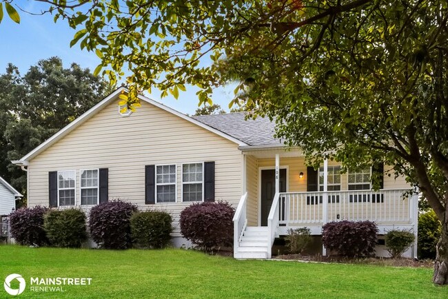 Building Photo - 108 HIDDEN HILLS DR, THOMASVILLE, NC 27360