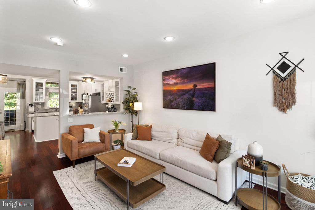 Foto principal - 4326 Sutler Hill Square