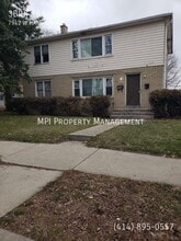 Building Photo - 7942 W Hampton Ave