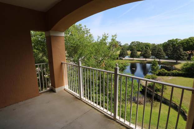 Foto principal - 625 Fairway Dr