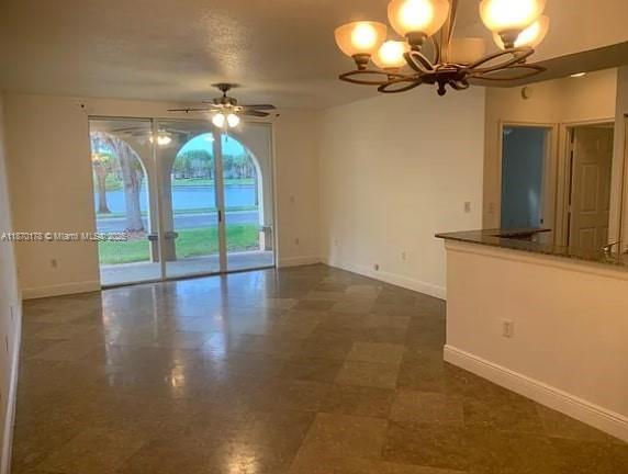 Building Photo - 2557 Centergate Dr