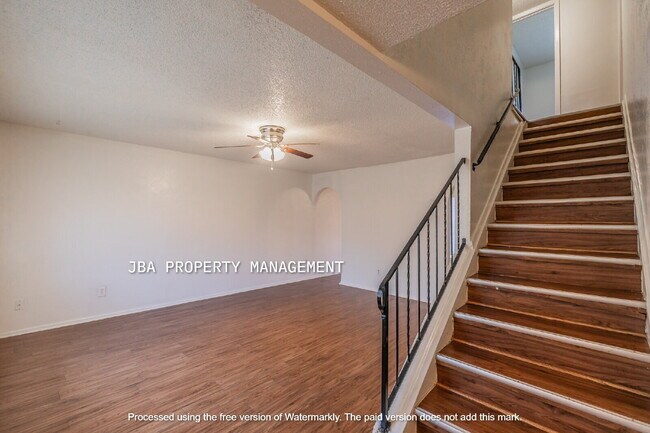 Foto del edificio - 1764 Farleigh Ct