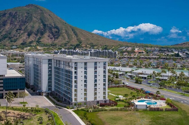 Building Photo - 7000 Hawaii Kai Dr