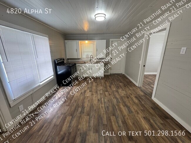 Foto del edificio - 4820 Alpha St