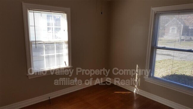 Building Photo - 3916 Staebler Ave