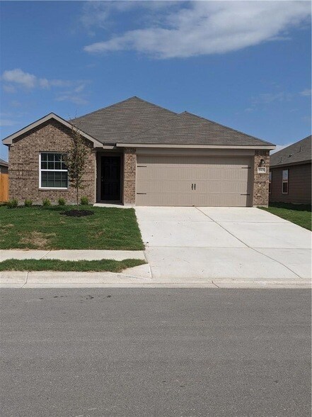 Foto principal - 18908 Speculator Ln