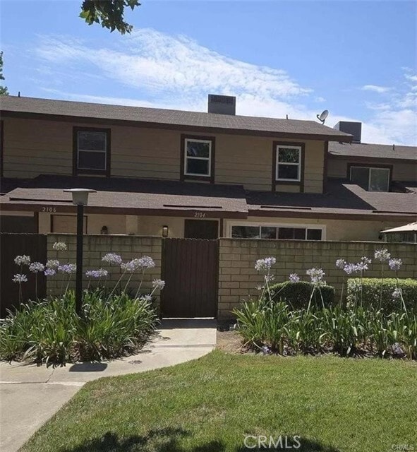 Building Photo - 2104 S Mountain Ave