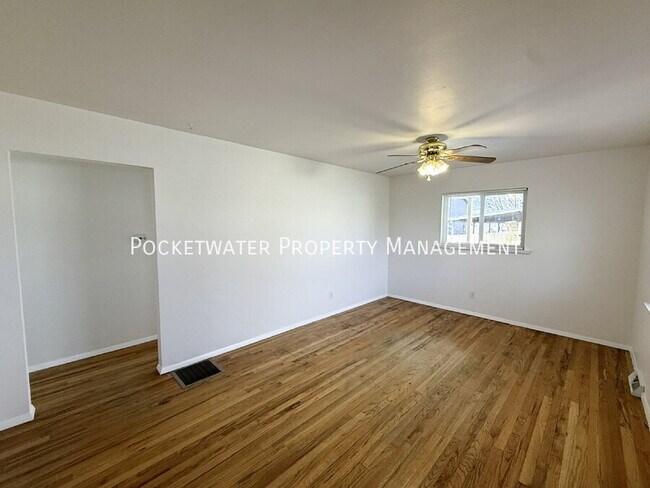 Foto del edificio - 266 Berwick Ave