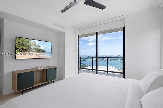 Foto del edificio - 159 NE 6th St