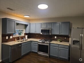 Building Photo - 3111 Fields Dr